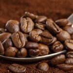 beneficios del cafe en grano cuchara con cafe en grano cafes el criollo zaragoza_